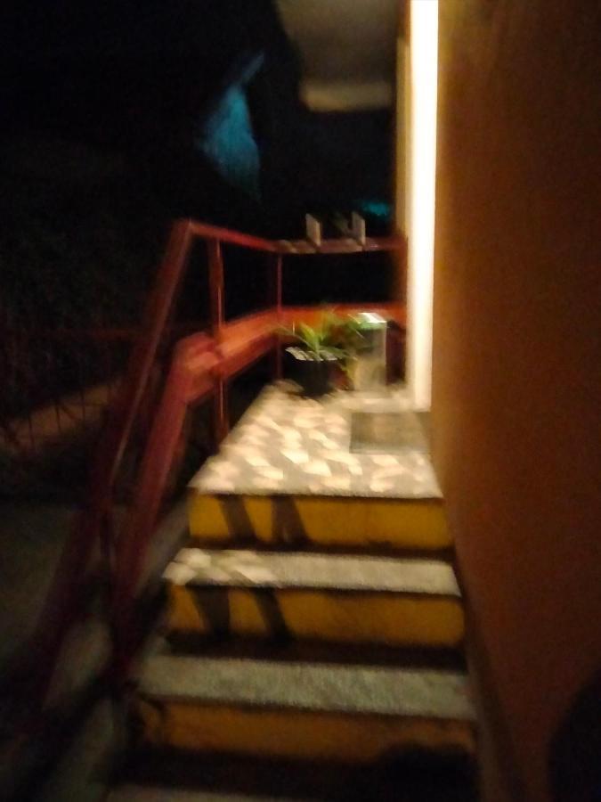 Camera Cu Baie Tina Temešvár Exteriér fotografie